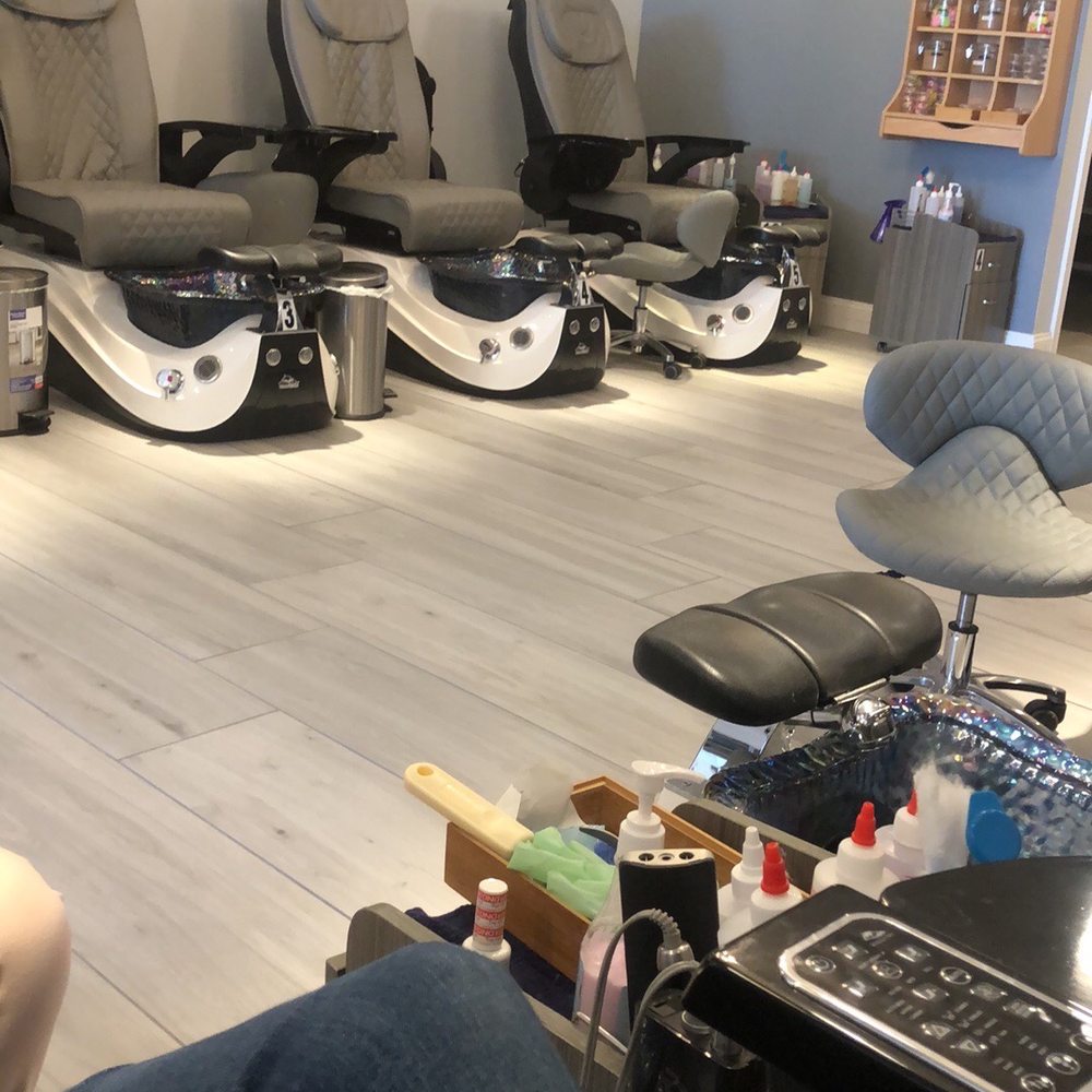 Beautiful Nails Spa - Clean and peaceful - Nail Salons Near Me - Hampton, Virginia