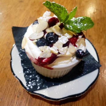 Monello - Pannacotta al Cioccolato - Italian Near Me - San Diego, California Monello - Pannacotta al Cioccolato - Italian Near Me - San Diego, California