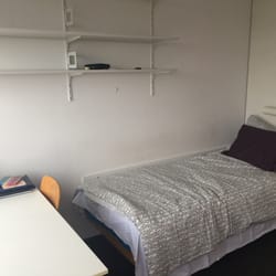 Studentenstadt Freimann - Sufficient bedroom.  Be prepared to clean it thoroughly before unpacking.  Bathroom and shower are tiny.