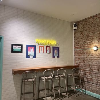 Moo Moo Mia - Ice Cream & Frozen Yogurt Near Me - Monrovia, California