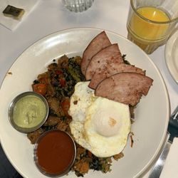 Full Circle Diner & Cocktails - The sweet potato power bowl