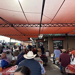 Vineland Swap Meet - Eating area