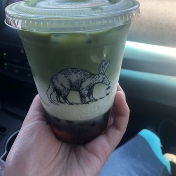 The Burrow - Iced matcha latte - Bubble Tea Near Me - Brisbane, California