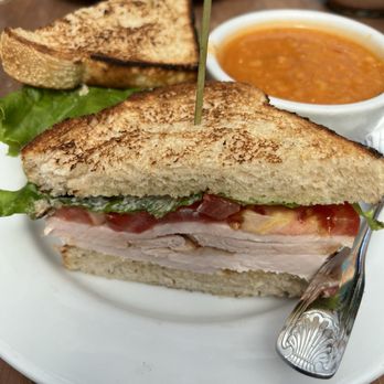 Sam's Log Cabin - Turkey sandwich - Breakfast & Brunch Near Me - Albany, California