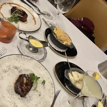 Eddie Merlot's - Filet Mignon, Mashed potatoes, Mac and cheese - Seafood Near Me - Boston, Massachusetts Eddie Merlot's - Filet Mignon, Mashed potatoes, Mac and cheese - Seafood Near Me - Boston, Massachusetts