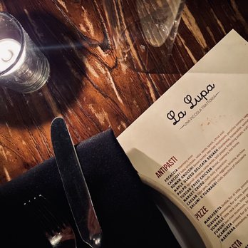 La lupa - Table set up - Desserts Near Me - Manalapan, New Jersey