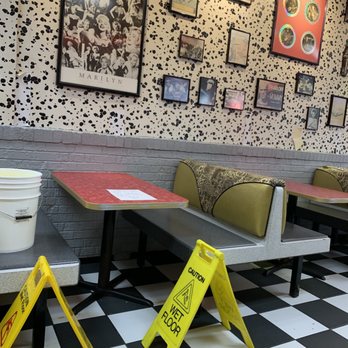 Mr. Beef & Pizza - Mr Beef - Pizza Near Me - Chicago, Illinois