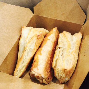 Crispy & Fluffed Ice Cream - Fresh out the oven pastries! - Desserts Near Me - El Monte, California