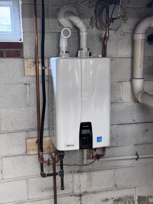 Wickersham Plumbing Logo