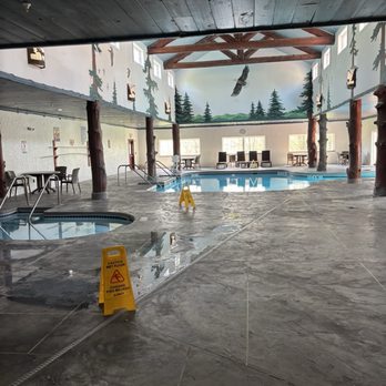 Stoney Creek Hotel La Crosse - Onalaska - Indoor pool area - Hotels Near Me - Onalaska, Wisconsin Stoney Creek Hotel La Crosse - Onalaska - Indoor pool area - Hotels Near Me - Onalaska, Wisconsin
