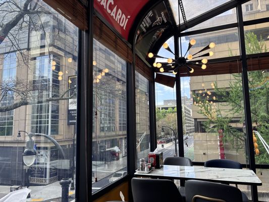 Metro Diner and Bar by null