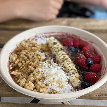 Raw Addiction Plus - Skinny Açaí bowl - Vegan Near Me - Pembroke Pines, Florida Raw Addiction Plus - Skinny Açaí bowl - Vegan Near Me - Pembroke Pines, Florida