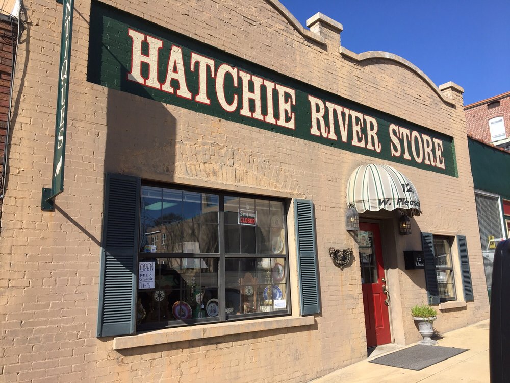HATCHIE RIVER STORE Updated August 2024 126 W Pleasant St