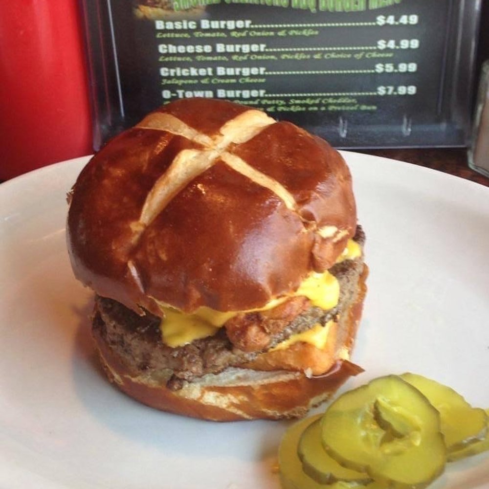 Smoked Creations BBQ - Mac n cheese burger - Barbeque Near Me - Ottawa, Kansas Smoked Creations BBQ - Mac n cheese burger - Barbeque Near Me - Ottawa, Kansas
