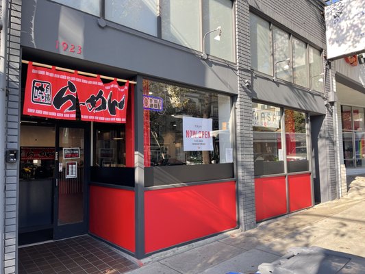 Masa Ramen Bistro by null