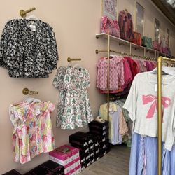 Pineapple Paisley Boutique