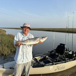 Grassy Point Kayak - 2024 Grass Point Rental. Hobie Pro Angler 14'. Very nice craft and in new condition.
