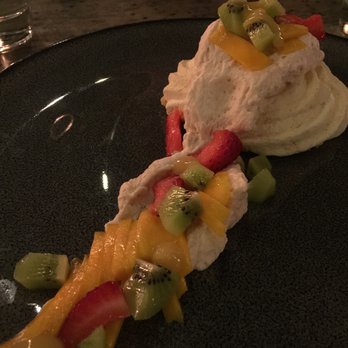 Tidal - Mango meringue dessert. Perfect for a fruity taste but not too sweet and not heavy. - Seafood Near Me - San Diego, California