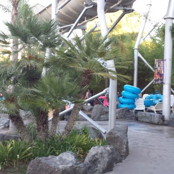 Six Flags Hurricane Harbor - Water Parks Near Me - Valencia, California Six Flags Hurricane Harbor - Water Parks Near Me - Valencia, California