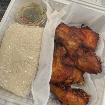 Sticky Bros - Chicken with sticky rice - Beer, Wine & Spirits Near Me - Fresno, California Sticky Bros - Chicken with sticky rice - Beer, Wine & Spirits Near Me - Fresno, California
