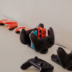 Lightning Repairs - Controller dock for gaming area
