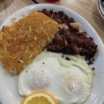 BabyStacks Cafe - Red Rock - Lola Cora's corned beef hash and eggs, over easy - Breakfast & Brunch Near Me - Las Vegas, Nevada BabyStacks Cafe - Red Rock - Lola Cora's corned beef hash and eggs, over easy - Breakfast & Brunch Near Me - Las Vegas, Nevada