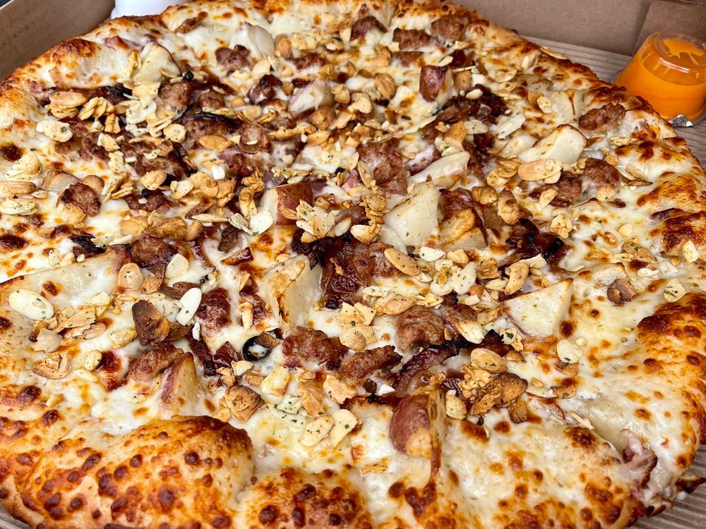 ROMEO’S PIZZA Updated August 2024 32 Photos & 42 Reviews 5733