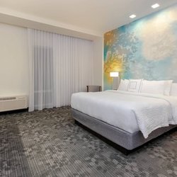 Courtyard by Marriott Savannah Airport