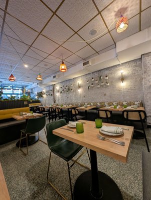 Bloom Plant Based Kitchen by null