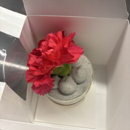 Black Sesame Strawberry Cake Black Sesame Strawberry Cake