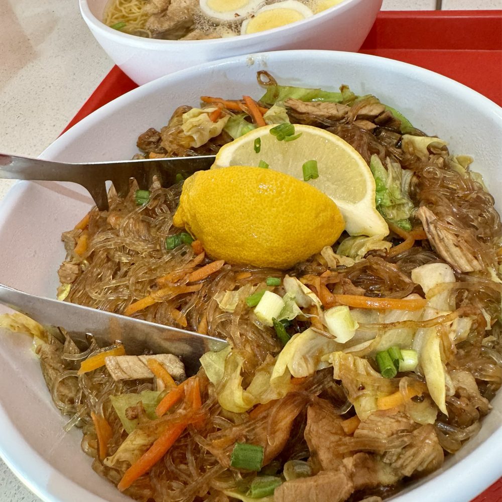 Batchoyan Ilonggo Restaurant - Sotanghon - Filipino Near Me - Camarillo, California Batchoyan Ilonggo Restaurant - Sotanghon - Filipino Near Me - Camarillo, California