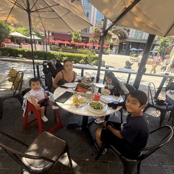 EMC Seafood & Raw Bar - Seafood Near Me - San Jose, California EMC Seafood & Raw Bar - Seafood Near Me - San Jose, California