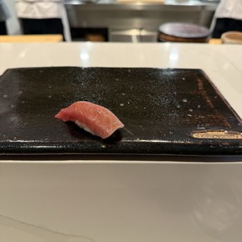 Sushi Nakazawa - Sushi Bars Near Me - Beverly Hills, California