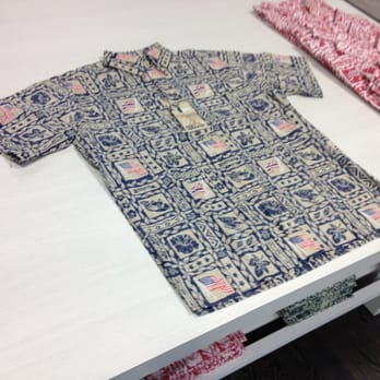 Reyn Spooner - Men's Clothing Near Me - Honolulu, Hawaii Reyn Spooner - Men's Clothing Near Me - Honolulu, Hawaii