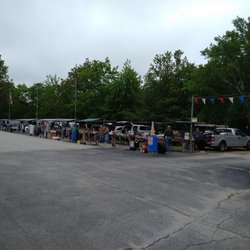 Riverside Flea Market