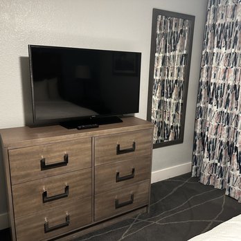 WorldMark Dolphin's Cove - Hotels Near Me - Anaheim, California