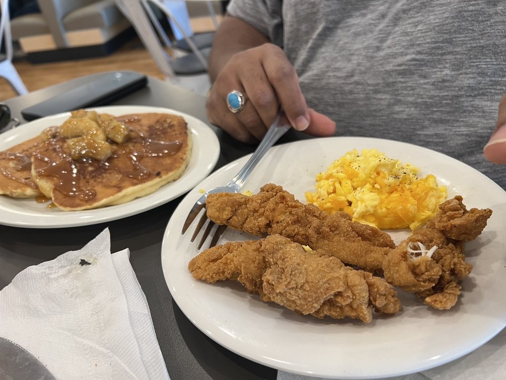 EGGS UP GRILL 33 Photos & 36 Reviews 2686 Timber Dr, Garner, North