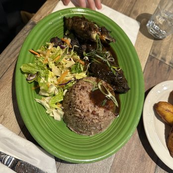 Red Lounge - Jerk chicken - Caribbean Near Me - Seattle, Washington Red Lounge - Jerk chicken - Caribbean Near Me - Seattle, Washington