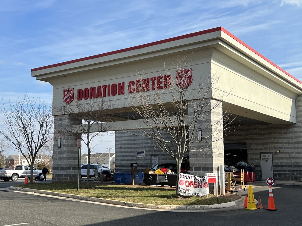 THE SALVATION ARMY FAMILY STORE & DONATION CENTER 31 Photos & 100