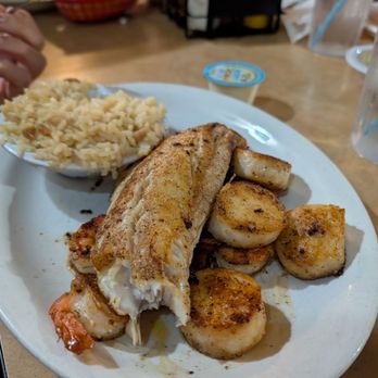 Catfish Deweys - Seafood combo - Seafood Near Me - Oakland Park, Florida Catfish Deweys - Seafood combo - Seafood Near Me - Oakland Park, Florida