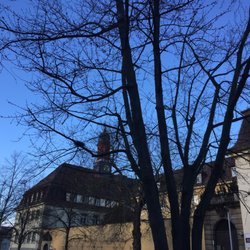 Univ.Klin. Würzburg Klin. u. Poliklin. für Dermatologie,