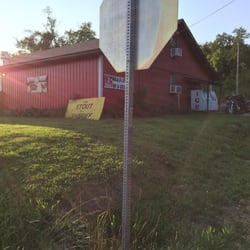 Paulas - Park in back of business