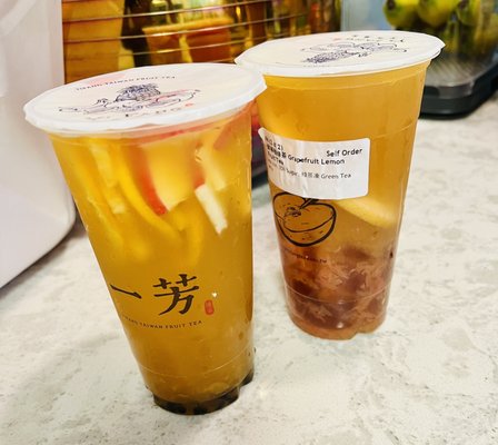Yifang Taiwan Fruit Tea UW by null