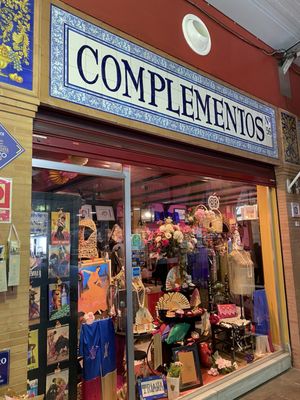 Mercado de Triana by null