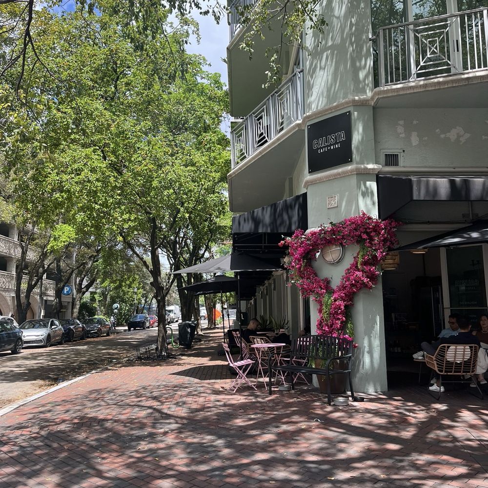 Calista Cafe - Cafes Near Me - Miami, Florida