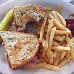 Seine River Cafe - Tiny Ruben platter