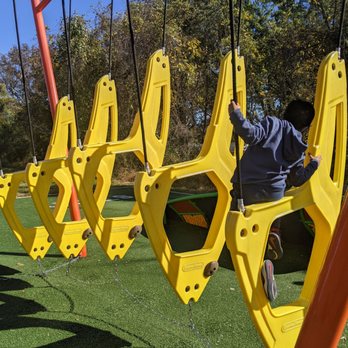 Monticello Park - Dog Parks Near Me - Fairfax, Virginia Monticello Park - Dog Parks Near Me - Fairfax, Virginia