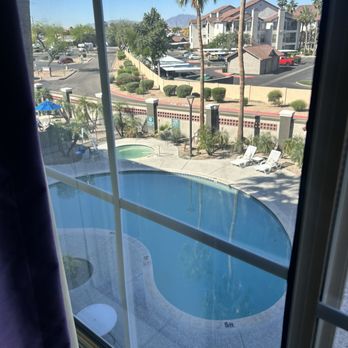 La Quinta by Wyndham Phoenix Chandler - Pool view - Hotels Near Me - Phoenix, Arizona La Quinta by Wyndham Phoenix Chandler - Pool view - Hotels Near Me - Phoenix, Arizona