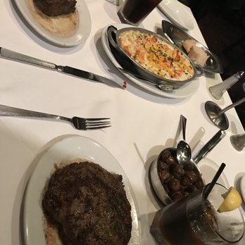 Ruth's Chris Steak House - Steakhouses Near Me - Pasadena, California