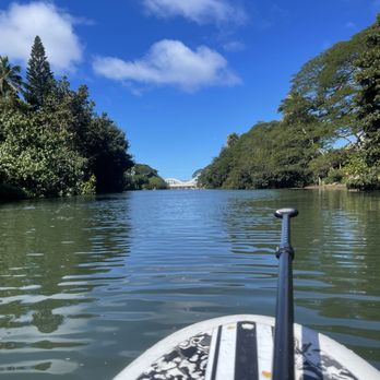 Hawaii Surfboard Rentals - Iconic Haleiwa town bridge from the river - Surfing Near Me Hawaii Surfboard Rentals - Iconic Haleiwa town bridge from the river - Surfing Near Me
